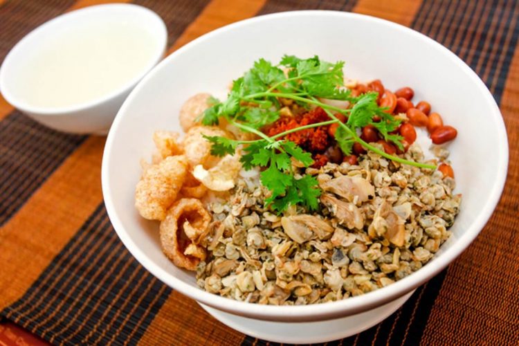 Top những món ăn ngon nức tiếng xứ Huế bạn nên thử